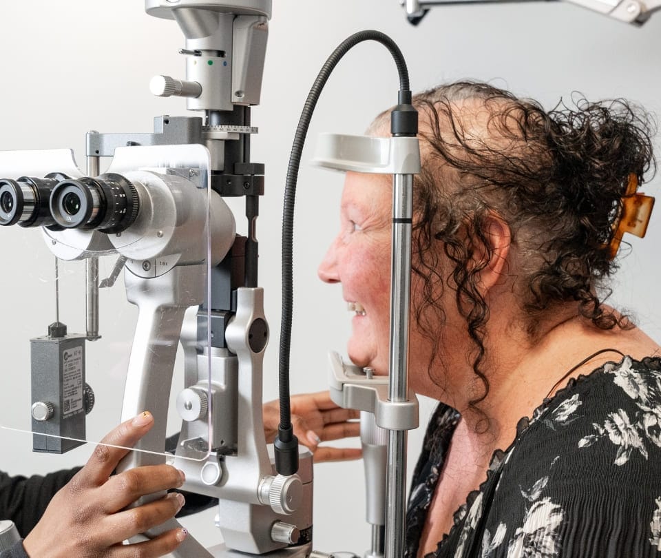 What Is Intravenous Fluorescein Angiography